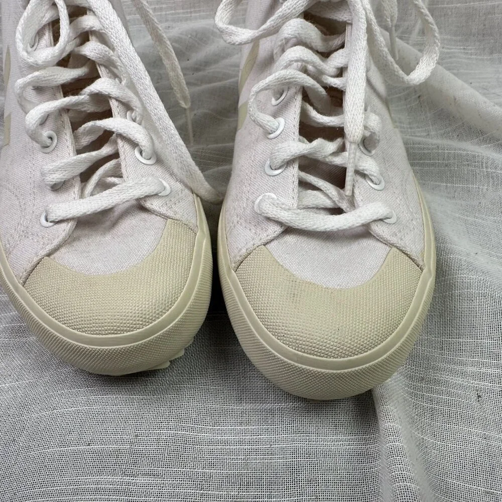 Veja NOVA HT Organic Cotton Canvas White Hi-Top Sneaker Women's US 6 / EU 37